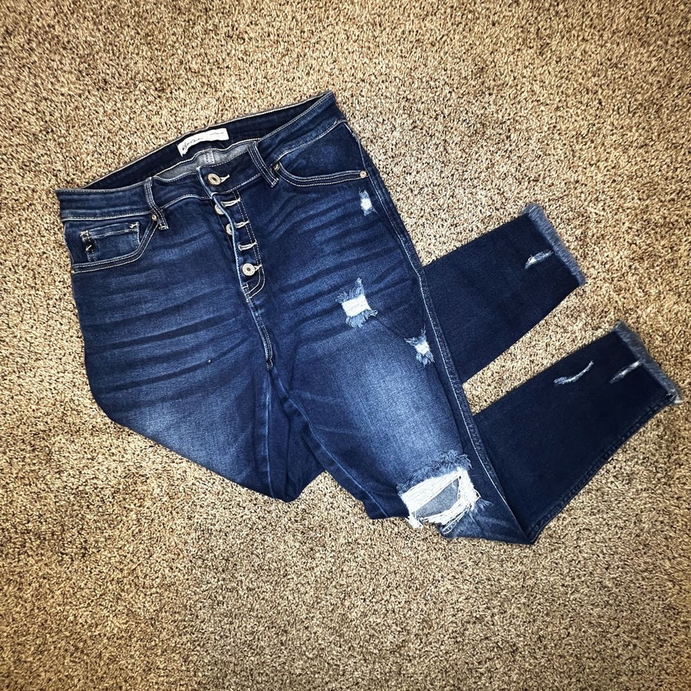 KanCan Distressed Skinny Jeans – Women’s Size 29, Dark Wash, Raw Hem
